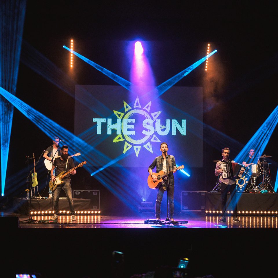 the sun rock band live roving