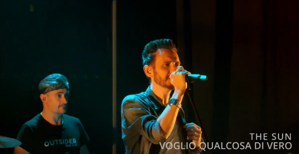 qualcosa